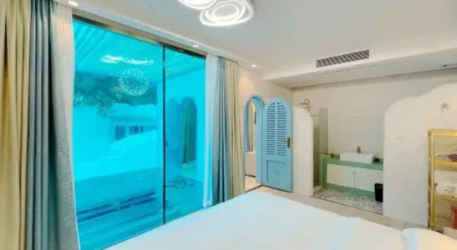 Люкс Отель Santorini Hot Spring Resort