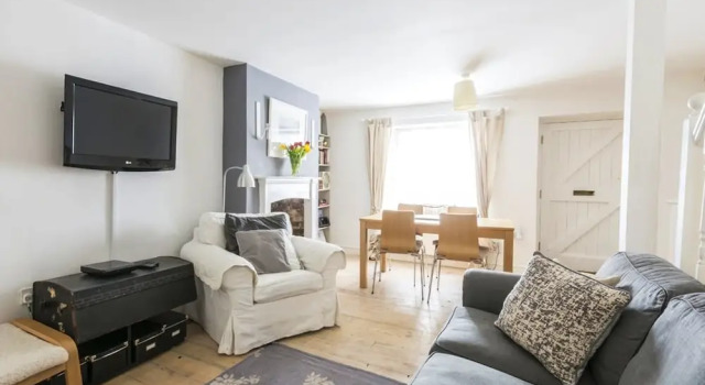 Teachers Cottage, Book Vacation Home Sherborne Dorset