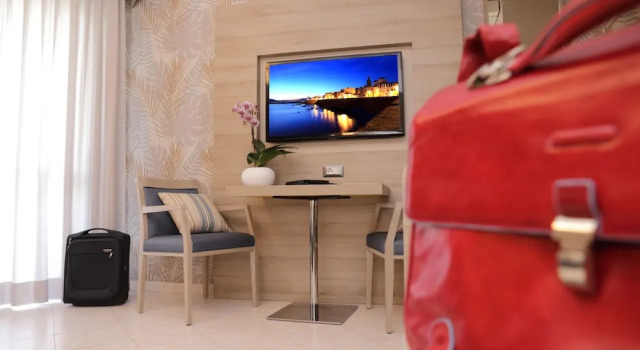 Трёхместный номер Superior с балконом Alma di Alghero Hotel