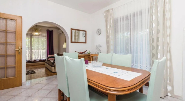 Beautiful Home in Matulji With Wifi and 2 Bedrooms, Забронировать Апартаменты/квартира Отели Матулей с парковкой, Парковка