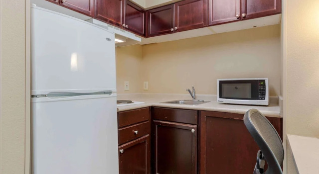 Люкс Extended Stay America Select Suites - Orlando - Maitland - Summit Tower Blvd