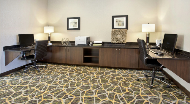 Hampton Inn & Suites Minneapolis / Downtown