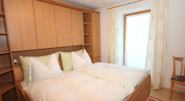 Apartment Lueg ins Land by Interhome, Забронировать Апартаменты/квартира Райт-бай-Зеефельд Karwendel
