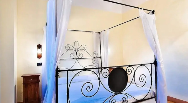 CASATIC, Rezervovat Hotel Urbania 