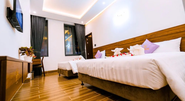 Номер Deluxe Hue Golden Inn Hotel