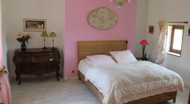 La Petite Fermette, Prenota Hotel Challuy Borgogna