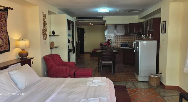 Студия Deluxe с балконом Nirvana Boutique Suites