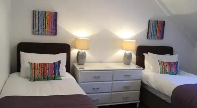 Rose Villa, Забронировать Отель Отели Glasgow & The Clyde Valley с парковкой, Парковка