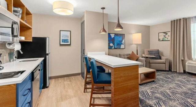 Люкс c 1 комнатой Candlewood Suites Sumner by IHG