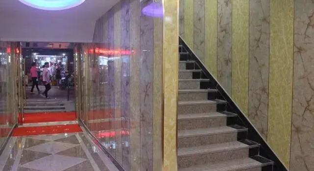 Jinzhong Hotel Shanghai, Varaa Hotelli Shanghai Shanghai