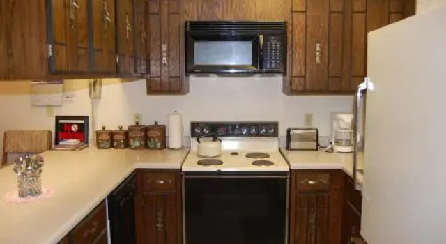 Hi Country Haus Unit 2003