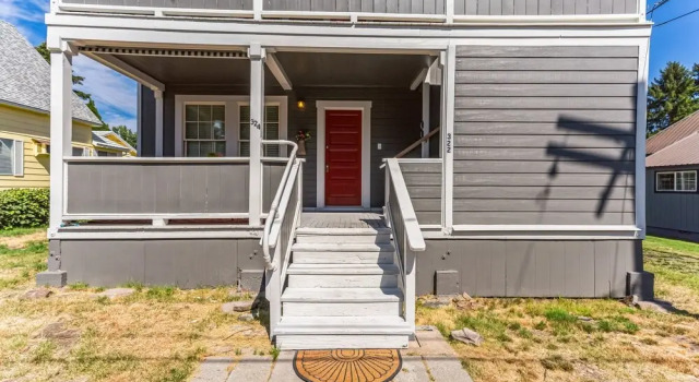 Charming Downtown Mccloud Retreat 2 Bedroom Home by RedAwning, จอง บ้านพักตากอากาศ McCloud Mount Shasta