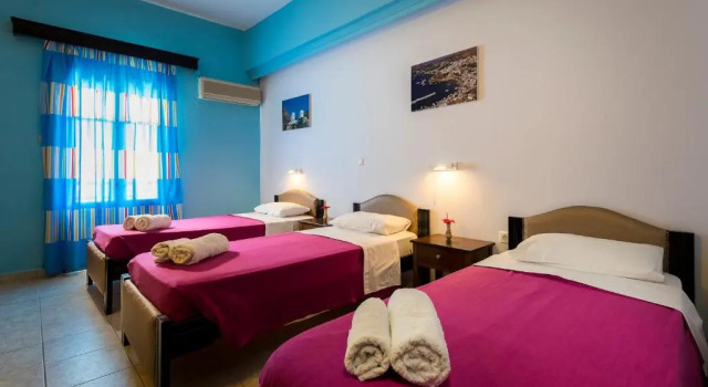 Трёхместный номер Standard с видом на сад Elefteria Hotel