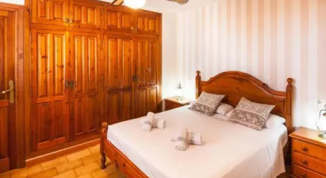 Villas Guzman - Garrofer, Забронировать Вилла Бизнес-отели Бениса, 4* 5*