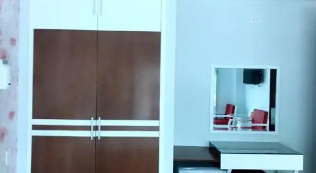 HOTELLILY2