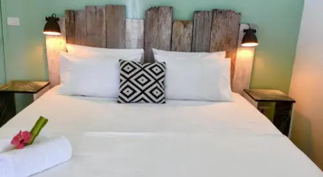 Riva B&B, Rezerwuj Bed and Breakfast Bocas del Toro Isla Colon