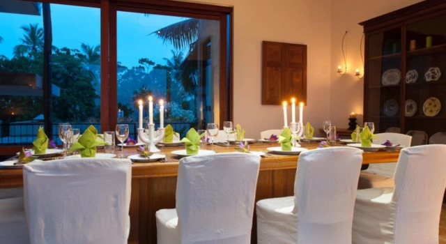 Modern Beach Villa With Roof Terrace, Book Villa Sommerhuse i Thalaramba, Hytte