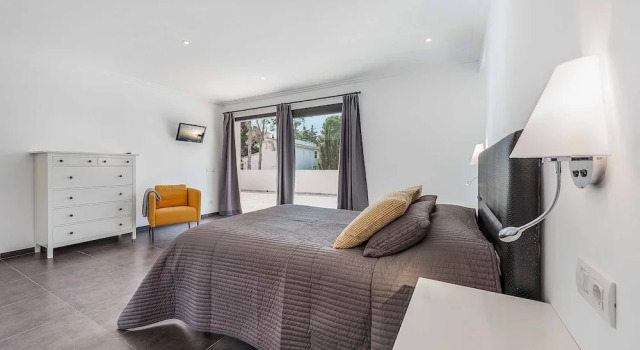 Villa Lali, Book Villa Cottages in Alcudia, Cottage