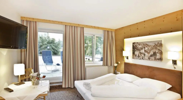 Gasthof zum Wilden Kaiser, Book Hotel Hoteller i Wilder Kaiser med parkering, Parkering