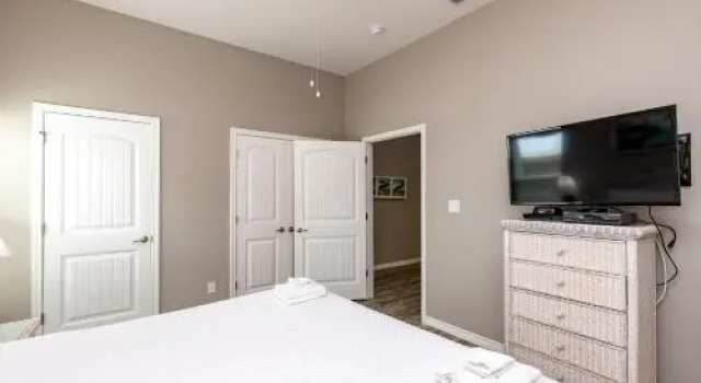 Village by the Beach B920 by RedAwning, Book Hotel Padre Island USA