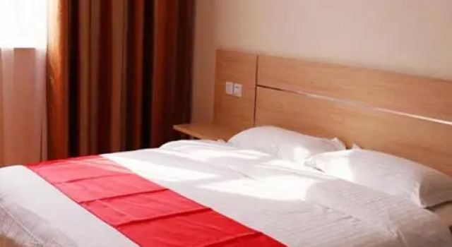 Thank Inn Chain Hotel Jiangsu Wuxi High-Speed Rail East Station, Rezervați Hotel Zhaqiao Jiangsu