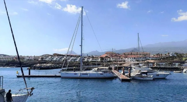 Ocean Sun y Golf I, Забронировать Отель Отели Сан-Мигель-де-Абона с парковкой, рядом с Playa Amarilla, Парковка