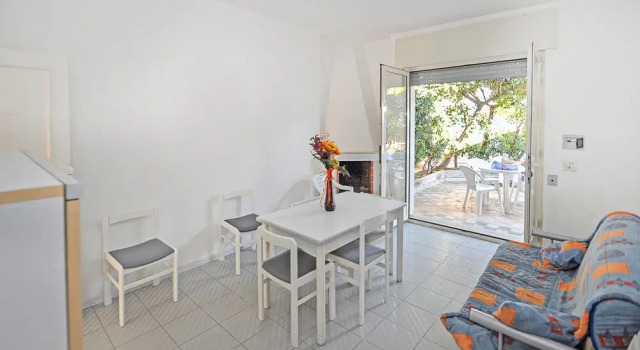 Nice Apartment in Mancaversa With 2 Bedrooms and Wifi
