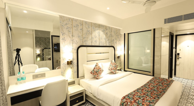 Sio Suites, Забронировать Отель Отели штата Махараштры 3 звезды, 3*