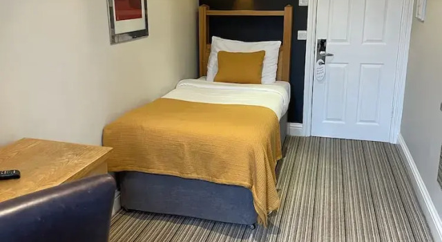 Номер Economy Shandon Hotel