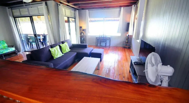 #4 Beach Villa Bliss by TAHITI VILLAS, Book Villa Hoteller i Hauru med parkering, Parkering