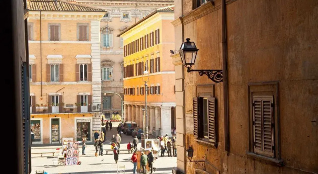 Rental in Rome Bernini, Забронировать Отель Навона Рим, рядом с Уста истины