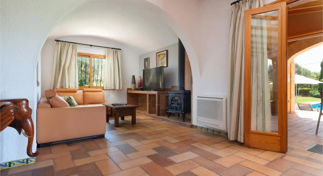 Mulholland Villa, Book Villa Villas in Santa Margalida, Villa