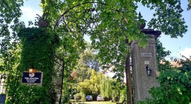 Villa Albertina, Buchen Sie Villa Fontevivo Emilia-Romagna