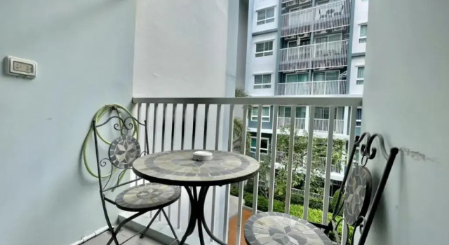 The trust huahin resort condo greeny room