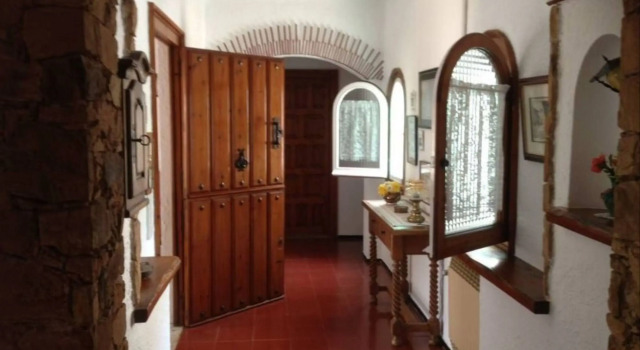 House in Miami Playa 103672 by MO Rentals, Забронировать Отель Отели Монроч-дел-Камп 3 звезды, рядом с Cala del Solitari, 3*