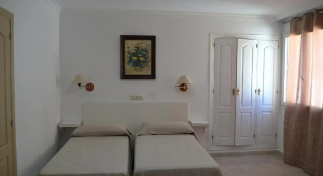 Двухместный номер Standard Hotel Miramar