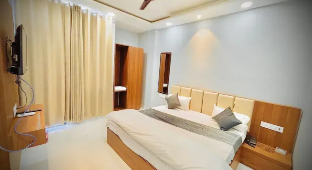 Номер Deluxe Hotel Grand Aana Inn