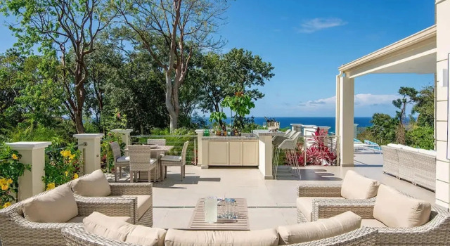 Коттедж Contemporary 6BR Villa Sea Views Infinity Pool Resort Access