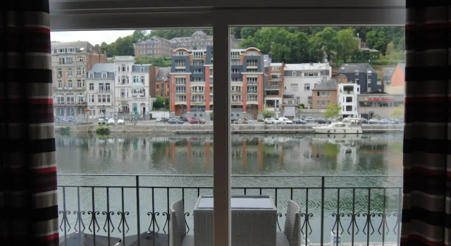 Номер Luxury LInattendu "sur la croisette" Dinant centre