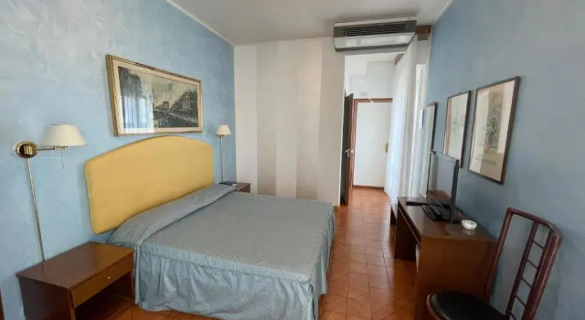 Двухместный номер Standard seafront Hotel Universo