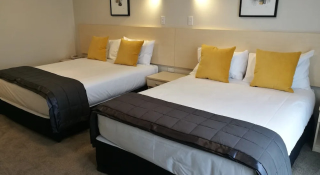 Двухместный номер Deluxe с балконом The Victoria Hotel Dunedin