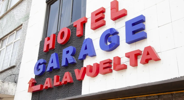 Hotel Tres Colonias, Prenota Hotel Hotel a Messico Distretto Federale con parcheggio, Parcheggio