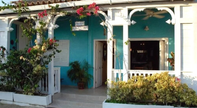 Posada Acquamarina, Book Hotel Los Roques El Roque
