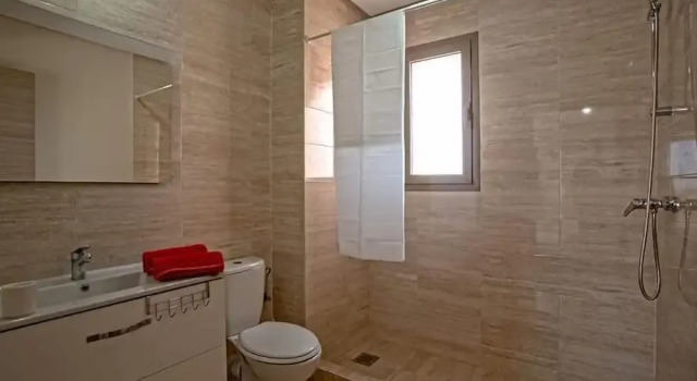 3 makuuhuonetta Comfort Huoneisto puutarhanäkymä Privilege House