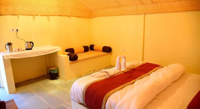Тент Beyond Stay Garh Rajputana Camps, Jaisalmer