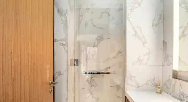 Апартаменты Luxury Posh 2 BR in Address Opera Mall Access