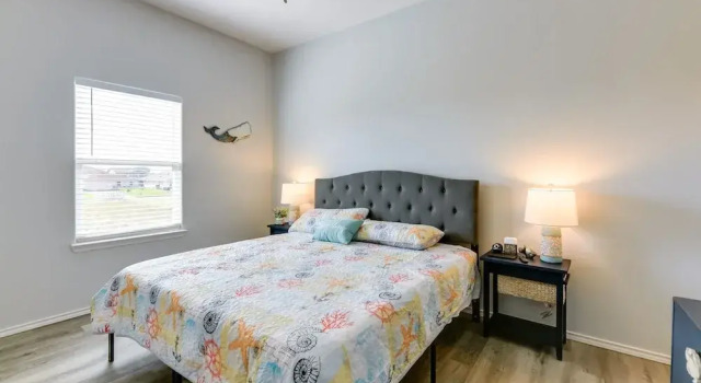 Community Pool Access & Bay View: Rockport Home!, Забронировать Дом для отпуска Виллы Рокпорт, Вилла