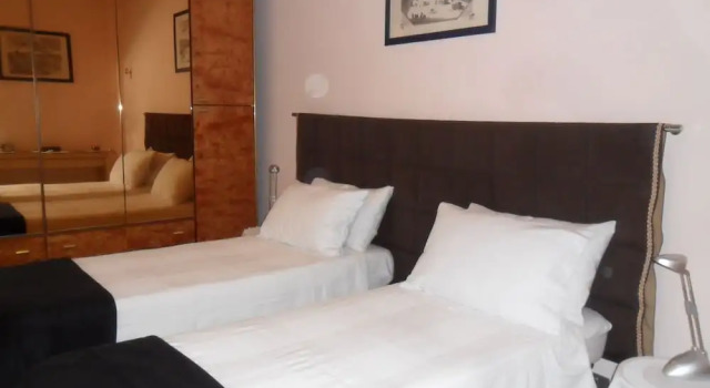 Habitación doble Confort 1 dormitorio con vista al jardín B&B La Nara