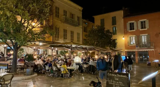 Апартаменты Charming Apartment in the heart of Valbonne Village