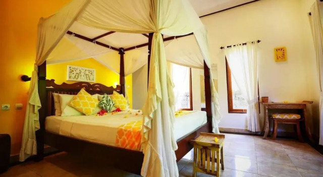 Kirana Homestay - Sunshine Bungalow, Забронировать Дом для отпуска Виллы провинции Бали, Вилла